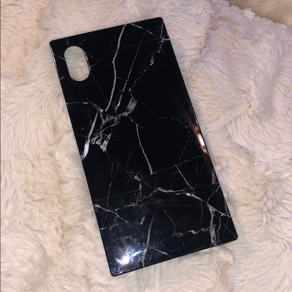 Square marbled iPhone X/XS phone case!